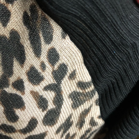 Stunning chain embellished top - Picture 4 of 6